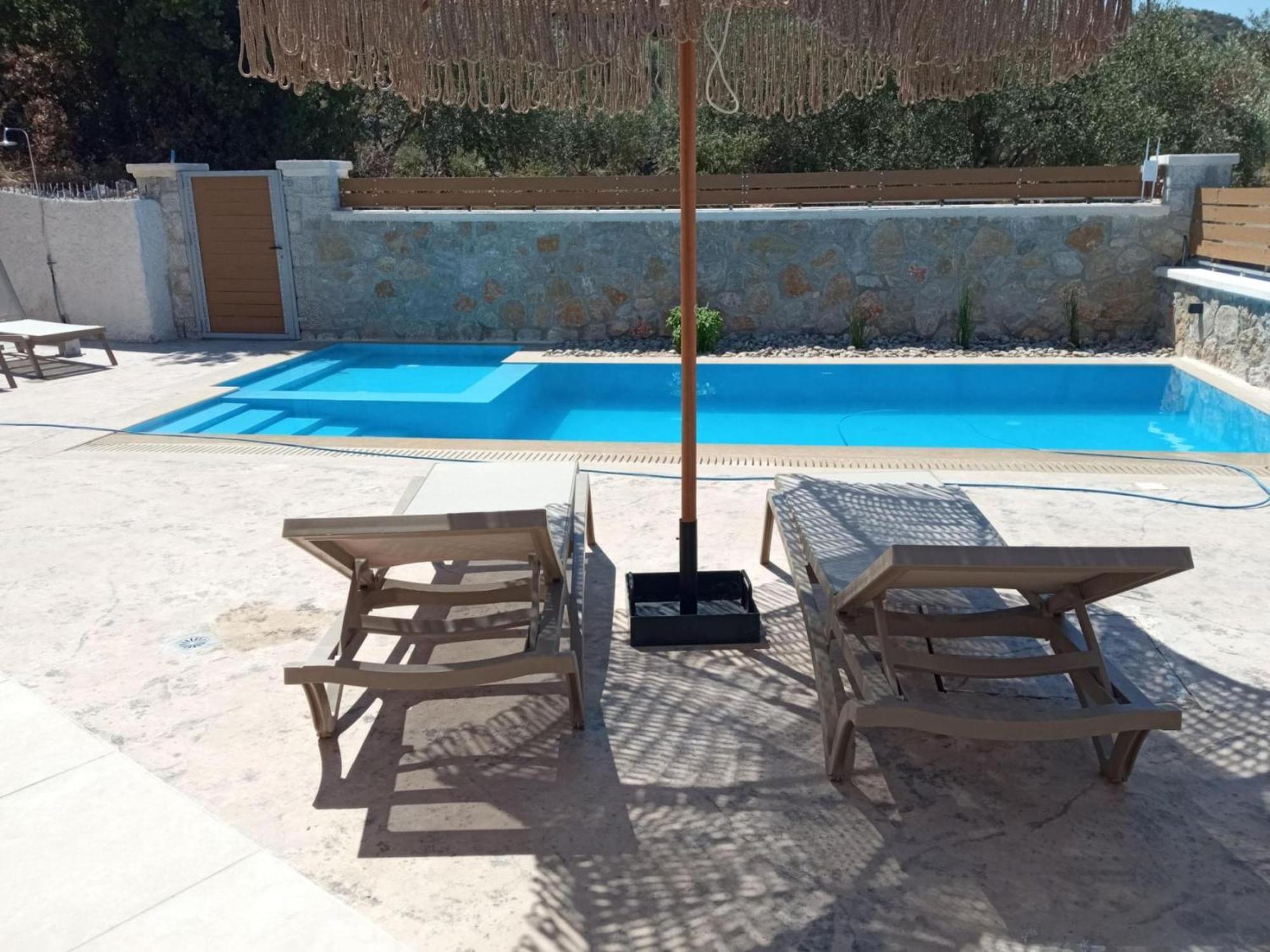 Zephyros Villas - Áyios Nikítas מראה חיצוני תמונה